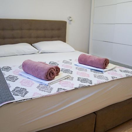 Apartman Lana Omišalj Eksteriør bilde