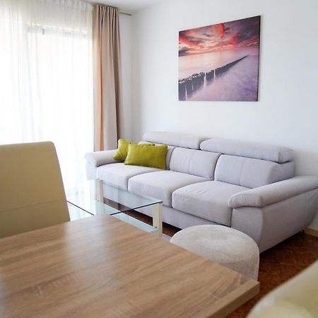 Apartman Lana Omišalj Eksteriør bilde