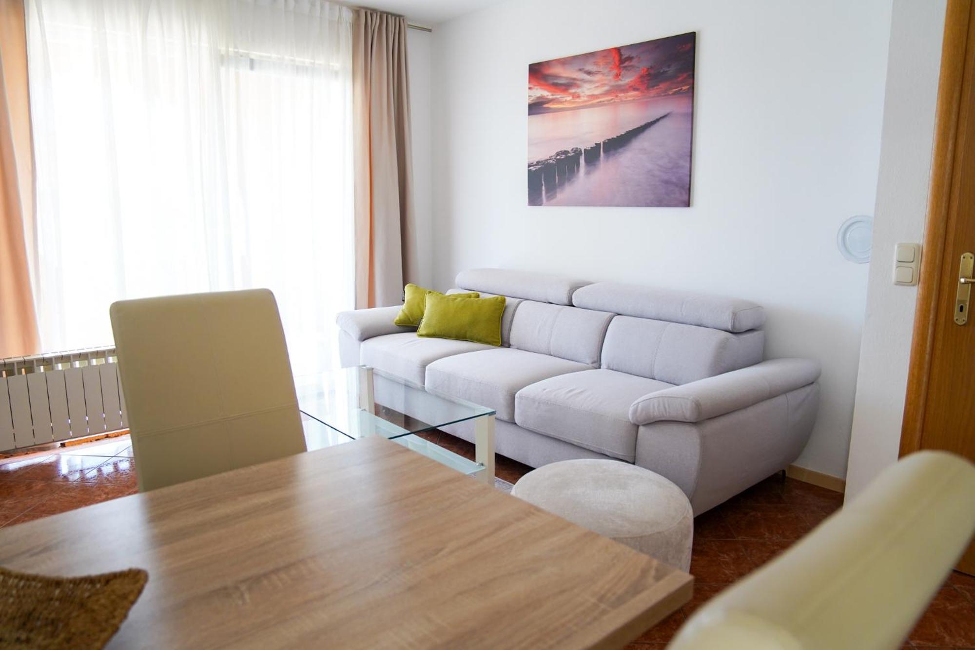 Apartman Lana Omišalj Eksteriør bilde